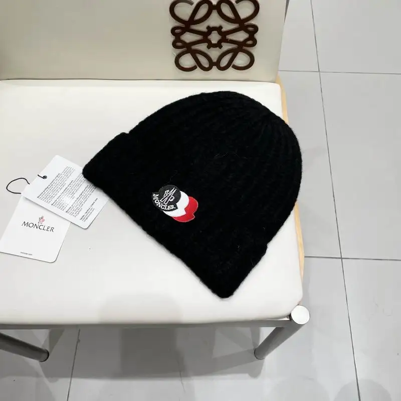 Moncler Hat (116)
